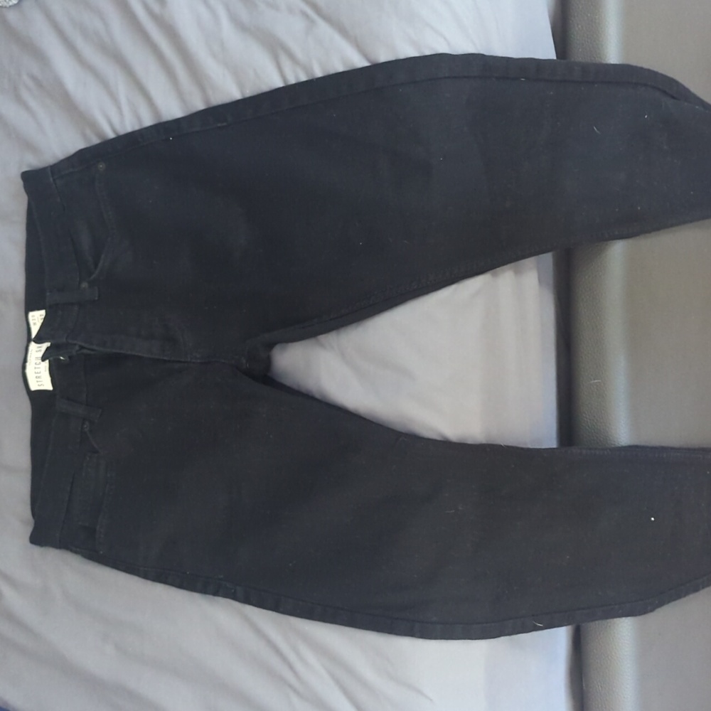 Black skinny jeans